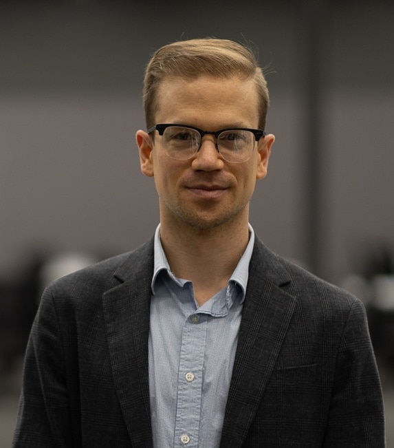 Dr. Nick Housley